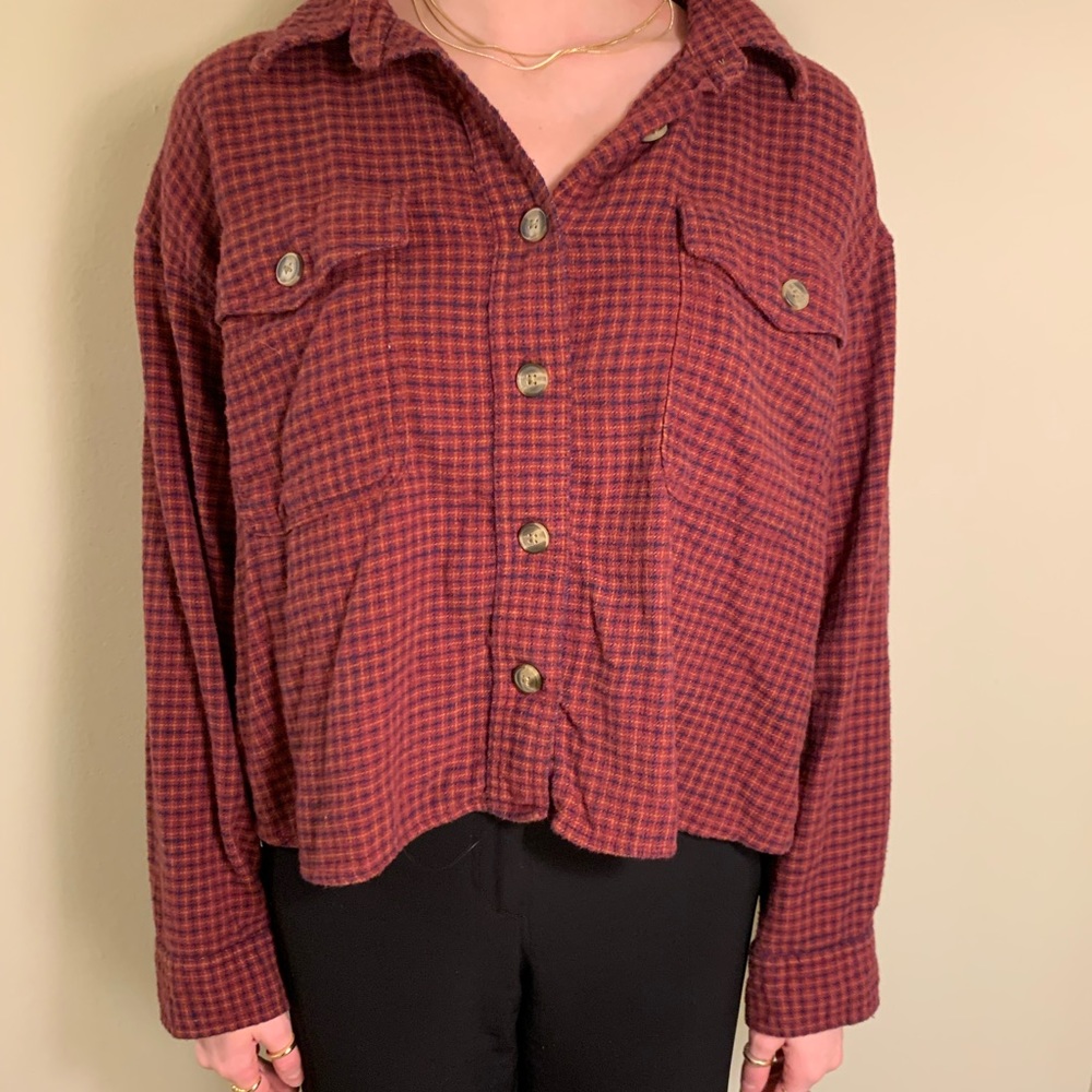 American Eagle cropped flannel